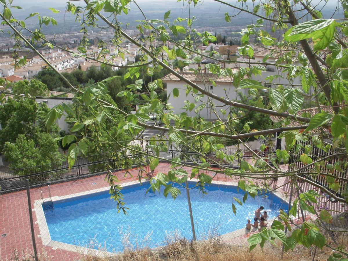 Comfortable Single Bluing Room B&B Granada Exterior photo